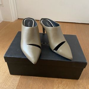 Rag & Bone Beha Slash Mule in Light Olive Size 35